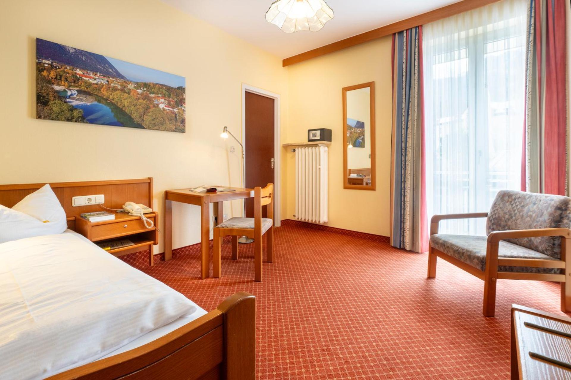 Hotel Bergfried & Schoenblick バートライヘンハル エクステリア 写真