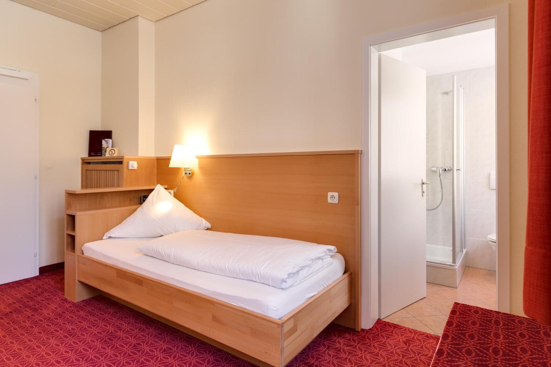 Hotel Bergfried & Schoenblick バートライヘンハル エクステリア 写真